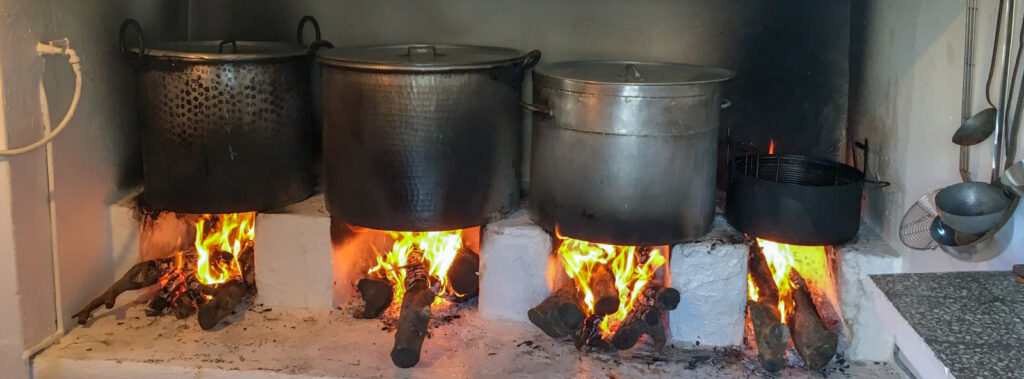 The Traditional Festival of the Holy Cross in Faros, Sifnos - Gastronomy Tours pirosties stavrou orig - Gastronomy Tours
